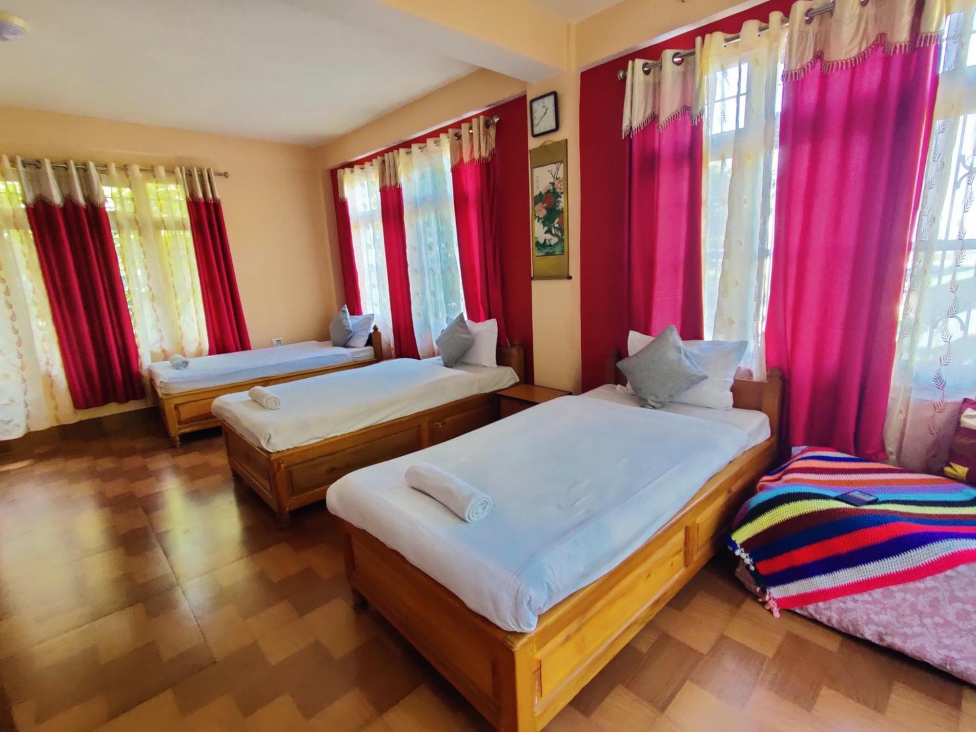 The Shire Kalimpong Hotel Buitenkant foto